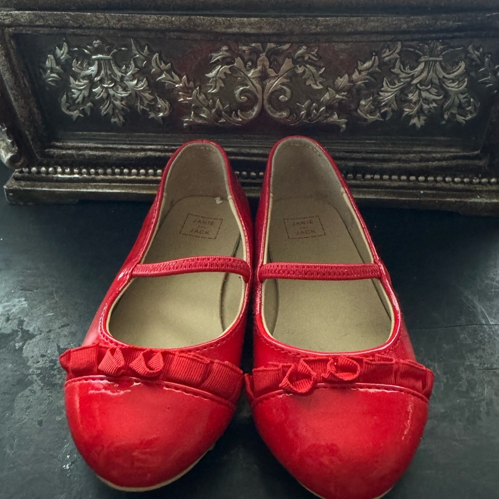 Janie and Jack Patent Ruffle Flat